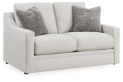 Maitelynn Loveseat image