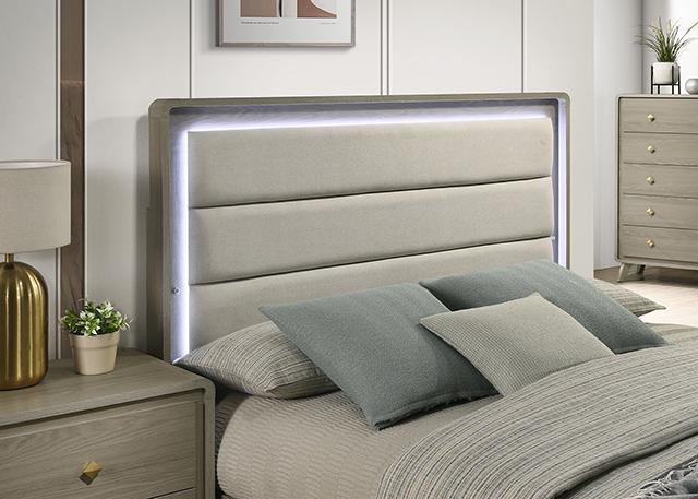 Rainier Queen Bedroom Set