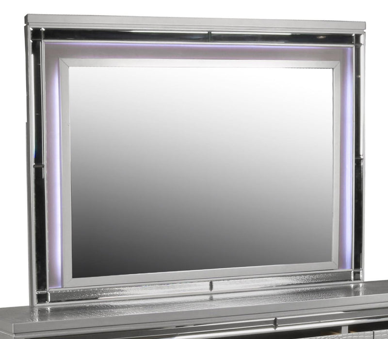New Classic Furniture Valentino Lighted Mirror in Silver