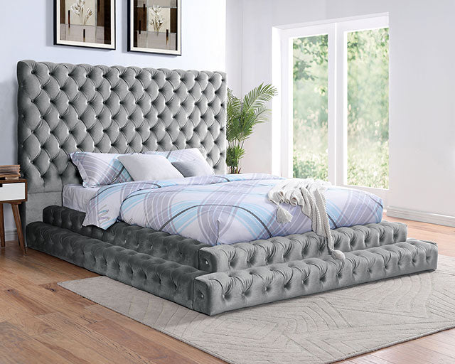 Stefania Queen Bedroom Set