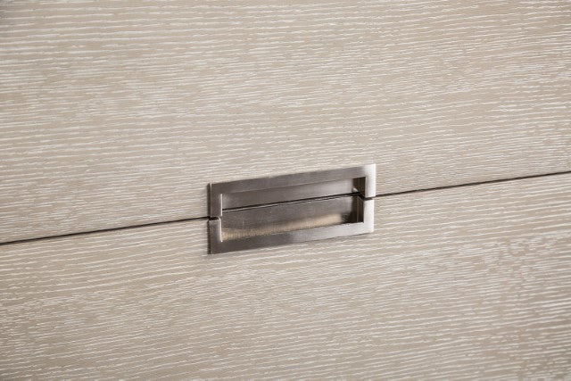 Gristalt Queen Bedroom Set